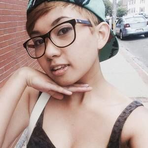 Meet your Posher, Jillian andre