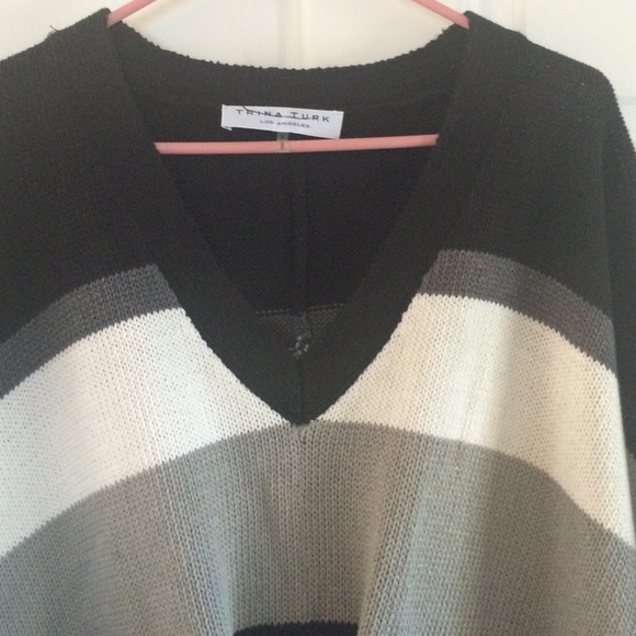 Poncho - Picture 3 of 3