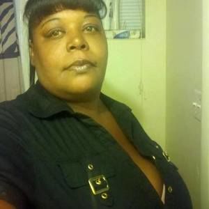 Meet your Posher, Gloria