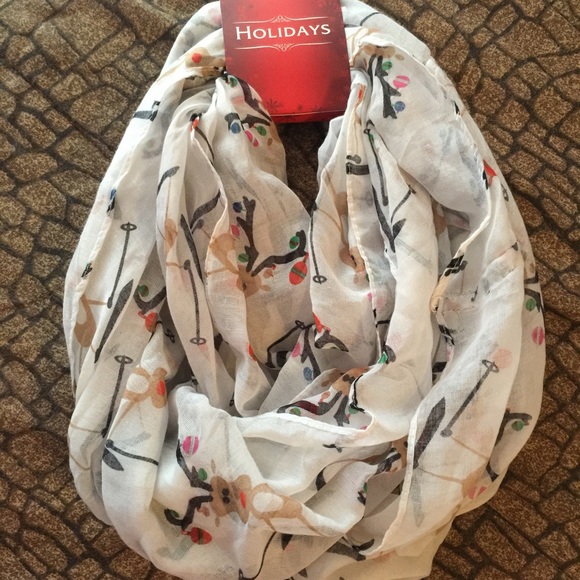 Reindeer Scarf