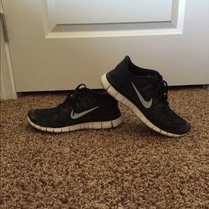 Nike Free Runs