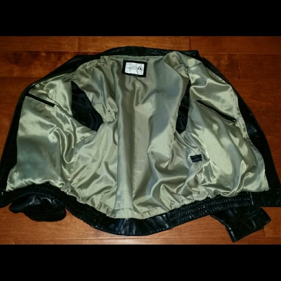 Men's Leather Jacket - Picture 3 of 3