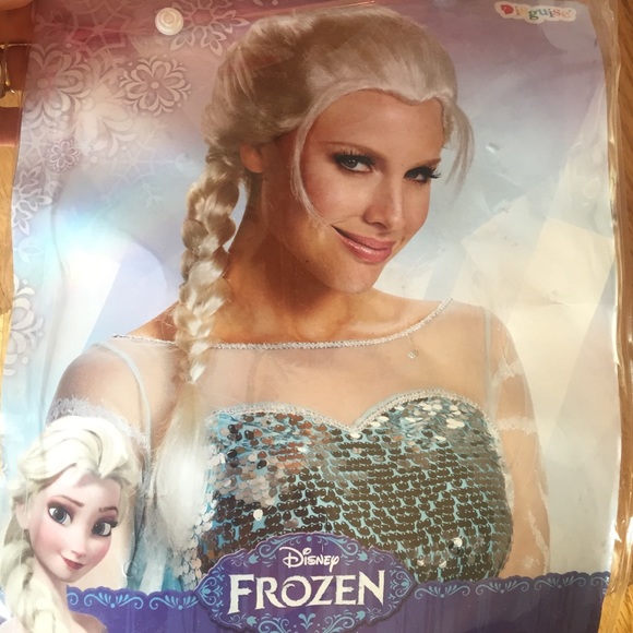 Disney frozen Elsa wig never one just tried on