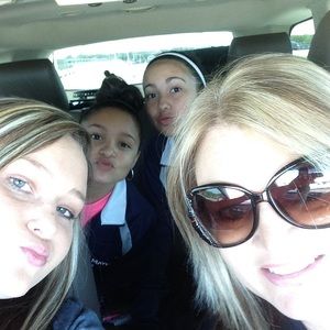 Meet your Posher, Britanni