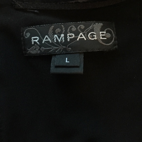 Dress. Price is negative - Picture 3 of 4