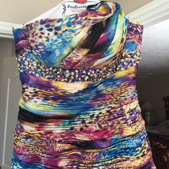 Colorful leopard print dress! - Picture 2 of 4