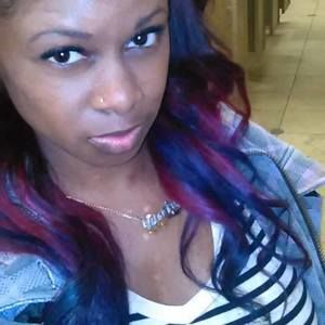 Meet your Posher, Neecka