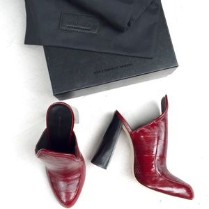 Alexander Wang Shoes - NWT Alexander Wang Bette Mules Size 40 / US 10 Alexander Wang Shoes - NWT Alexander Wang Bette Mules Size 40 / US 10