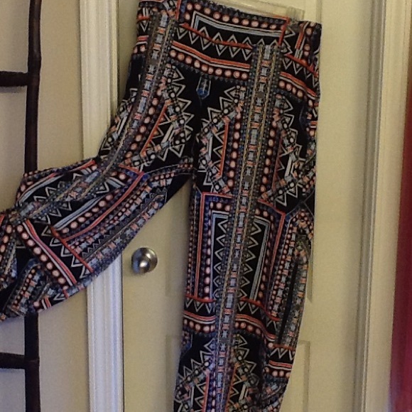 Mossimo Wide Leg Pants $FIRM