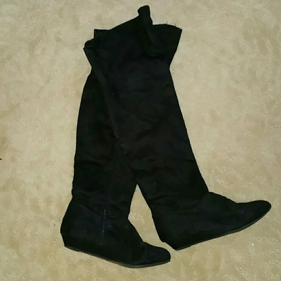 Over knee high faux suede boots