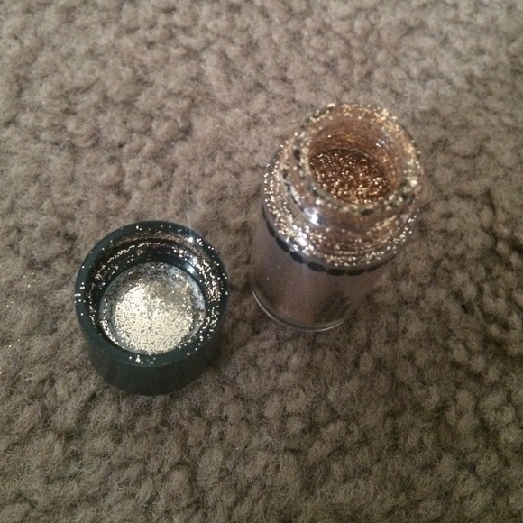 12 super-cool uses for MAC pigments (from eye shadow and  MAC Pigment eye shadow