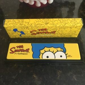MAC The Simpsons "Marge's extra ingredients quad"