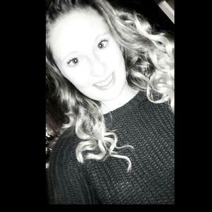 Meet your Posher, Mady