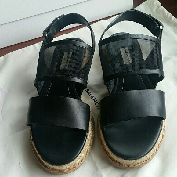 BALENCIAGA FLAT SANDAL,  BLACK