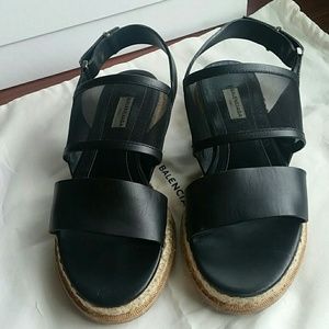 BALENCIAGA FLAT SANDAL,  BLACK
