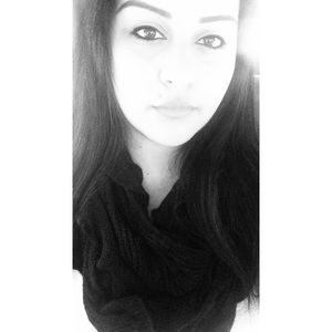 Meet your Posher, Marisol