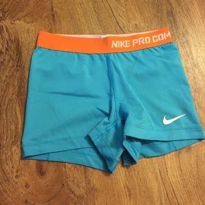 Nike spandex