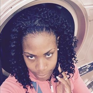 Meet your Posher, Sonia