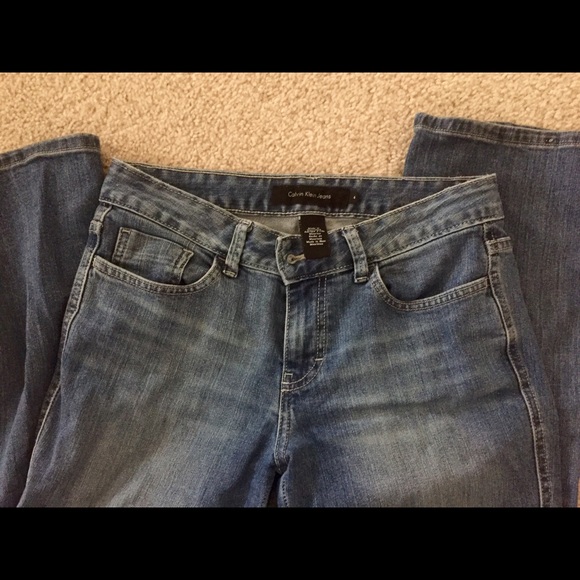 Size 4 Calvin Klein jeans