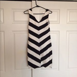 Bebe dress