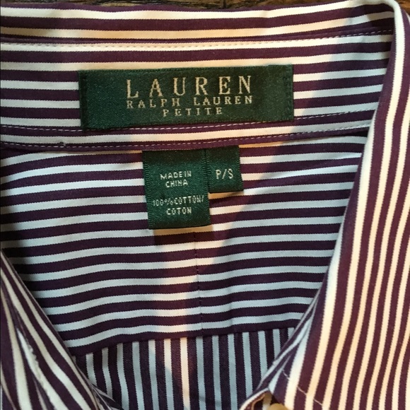 Button down blouse - Picture 2 of 3