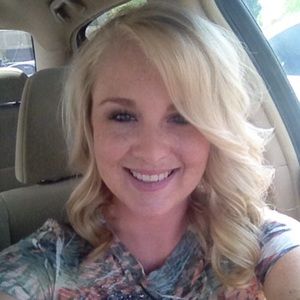 Meet your Posher, Carlie