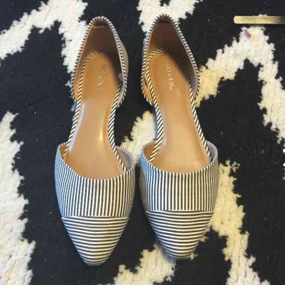 Size 7 Merona flats - Picture 1 of 3