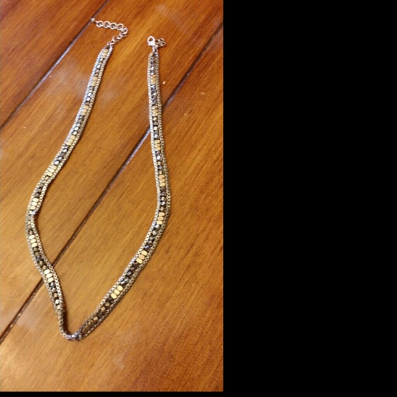 Stella & Dot wrap bracelet or necklace silver/gold