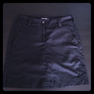 Black nike golf skort