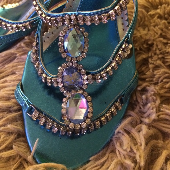 Blue rhinestone heels - Picture 2 of 4