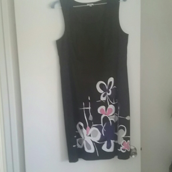 Black dress short sleeves