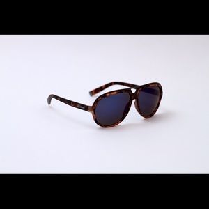 Kadmad sunglasses