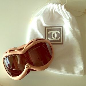 chanel ski glasses