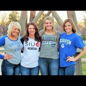 Meet your Posher, Katie