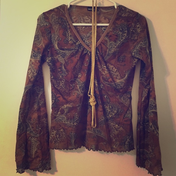 Long sleeve brown top