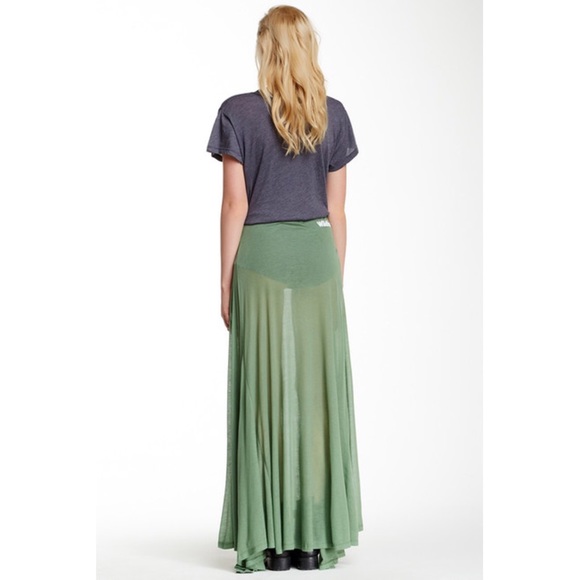 Wildfox 70's Groupie Skirt in grass green - Picture 2 of 3