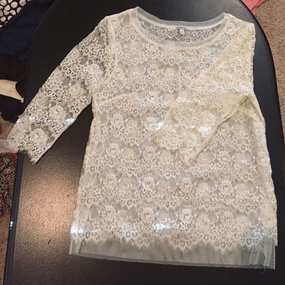 Charlotte Russe lace 3/4 length sleeve top