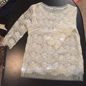 Charlotte Russe lace 3/4 length sleeve top
