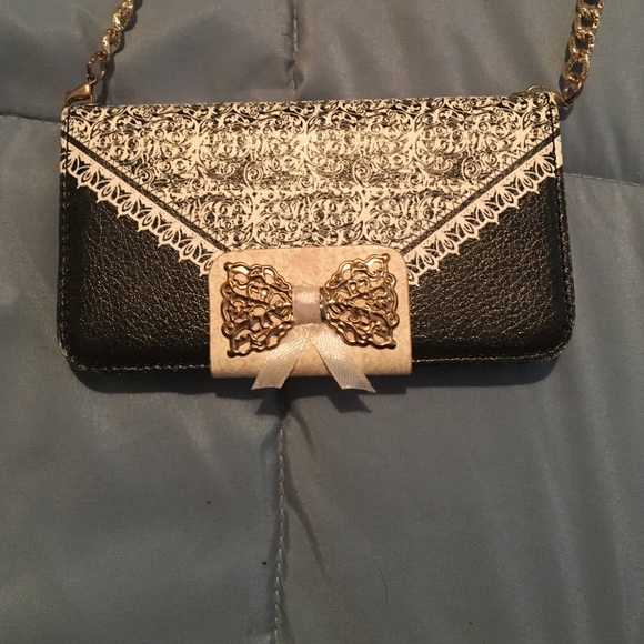 Have 2 of them for iPhone 5 or 5s . - Picture 1 of 4