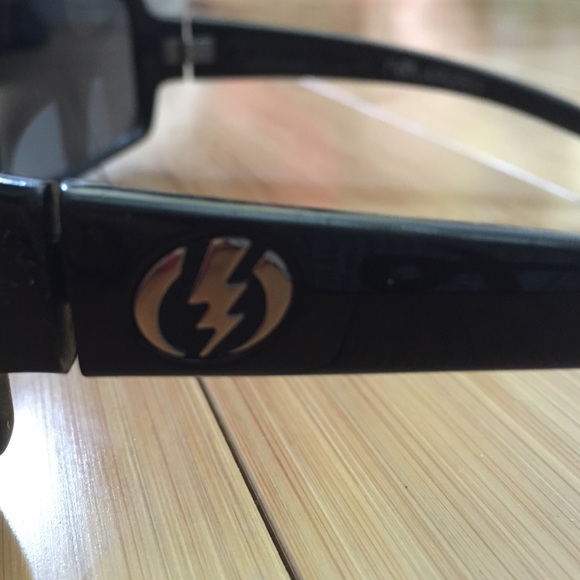 Men's electric glasses