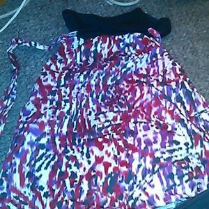 A color printed dress.