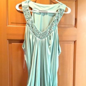 Maurice's size 2 tank