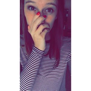 Meet your Posher, Alyssa