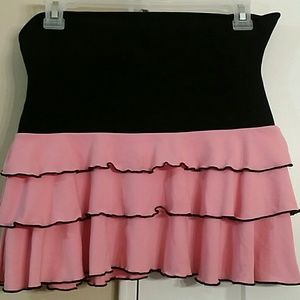 Hold for @angelitamala96  Cute ruffle short skirt