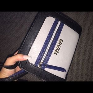 Kenneth Cole reaction || purse