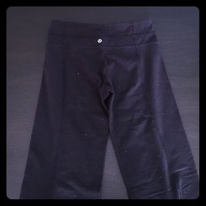 Black lulu yoga pants