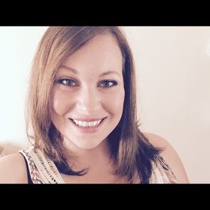 Meet your Posher, Lacey