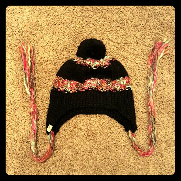 Beanie multi colored and black