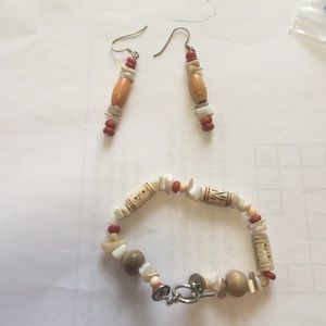 Bracelet and earrings
