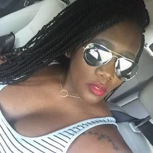 Meet your Posher, April